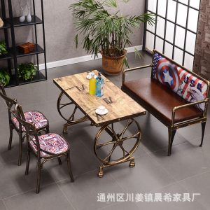 Bàn ghế rèn sắt ghế mềm túi sofa gác xép công nghiệp phong cách nhà hàng thanh nhà hàng tây cafe Bàn ăn ghế - Hình 2