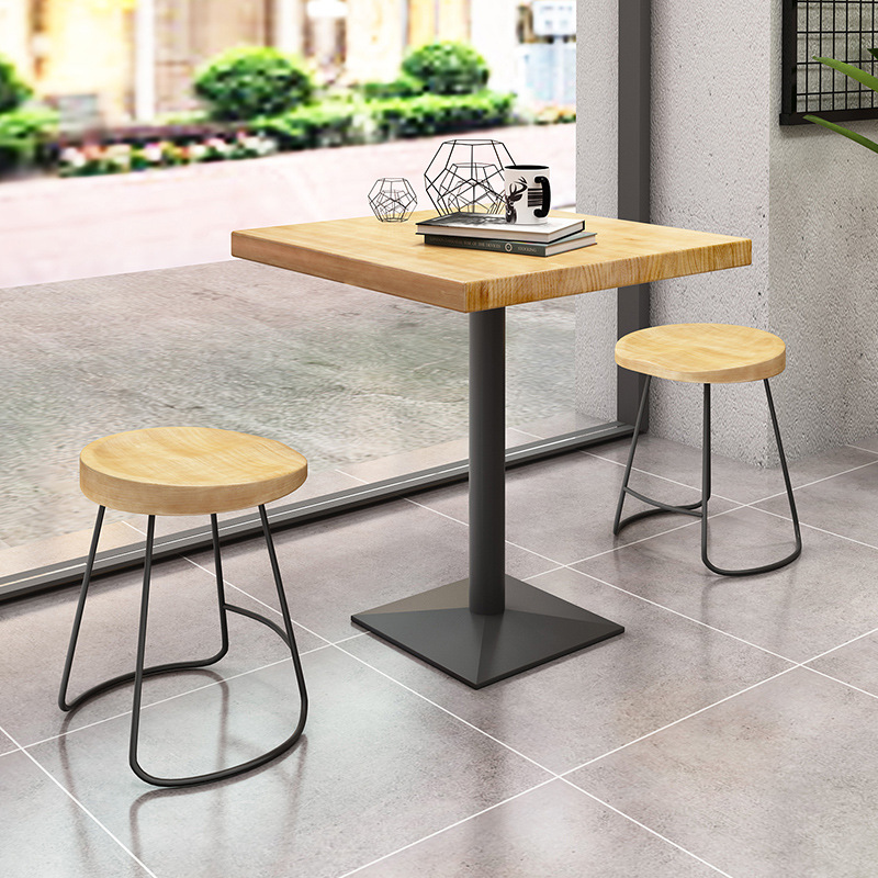 Bàn ghế Trà sữa cafe vuông Bàn ăn ghế thương mại chân đơn sắt rèn gỗ nguyên khối Bàn vuông nhỏ nhà hàng Bàn ghế giải trí - Hình 2 Bàn ghế Trà sữa cafe vuông Bàn ăn ghế thương mại chân đơn sắt rèn gỗ nguyên khối Bàn vuông nhỏ nhà hàng Bàn ghế giải trí - Hình 2
