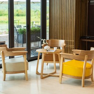 Bàn ghế Trà sữa quán tráng miệng quán cà phê quầy bar sách Bàn ghế giải trí đơn giản đàm phán gặp gỡ tiếp khách ghế sofa đơn bằng gỗ nguyên khối - Hình 2