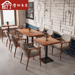 Bàn ghế Úc Bạch kim Khách sạn hiện đại đơn giản Căng tin Bàn ăn bằng gỗ nguyên khối Quán trà sữa thương mại Bàn ghế Đàm phán Bàn cà phê Bàn vuông Bàn bar