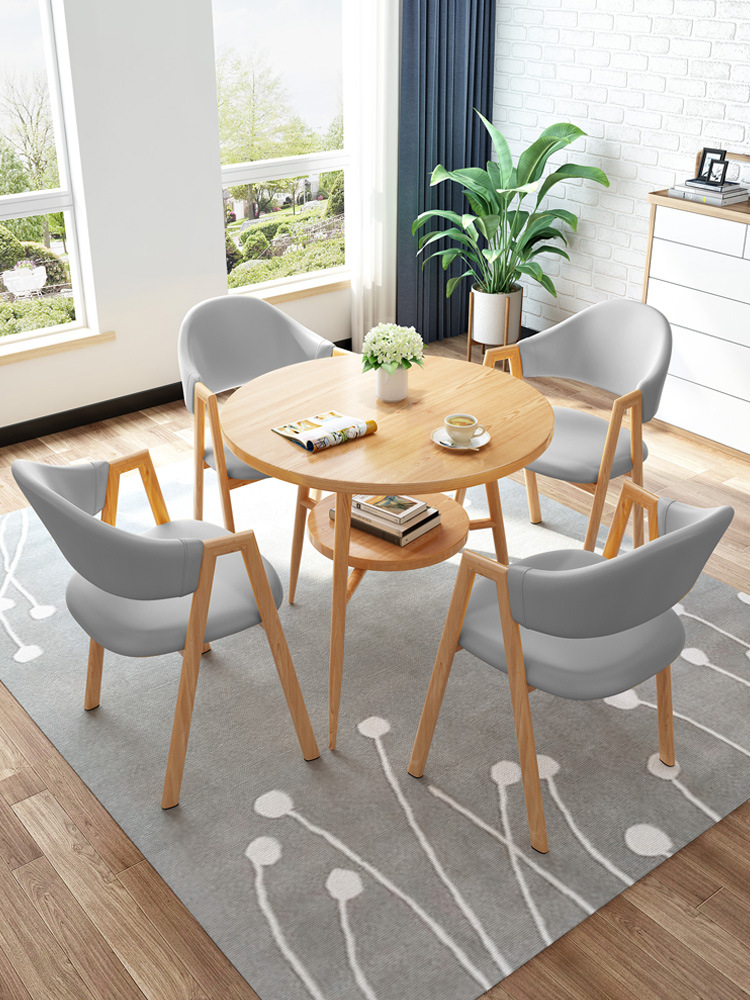 Bàn ghế Văn phòng bán hàng hiện đại tiếp khách và gặp gỡ khách để thảo luận Bàn ghế văn phòng giản dị Bàn tròn nhỏ giả gỗ đặc Bàn ăn Bàn ghế Văn phòng bán hàng hiện đại tiếp khách và gặp gỡ khách để thảo luận Bàn ghế văn phòng giản dị Bàn tròn nhỏ giả gỗ đặc Bàn ăn