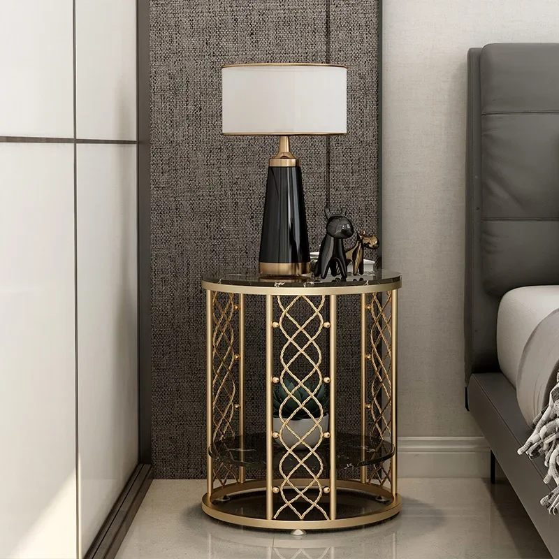 Bàn trà Bắc Âu Cao Cấp Bên Bàn Đá Cẩm Thạch Sofa Bàn Cà Phê Đồng Hồ Nam Sắt Đèn Phòng Ngủ Cao Cấp Tròn Nhỏ Bàn Đơn Giản - Hình 3 Bàn trà Bắc Âu Cao Cấp Bên Bàn Đá Cẩm Thạch Sofa Bàn Cà Phê Đồng Hồ Nam Sắt Đèn Phòng Ngủ Cao Cấp Tròn Nhỏ Bàn Đơn Giản - Hình 3