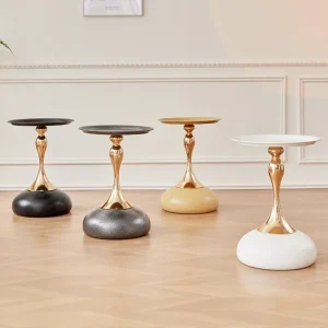 Bàn trà Kim loại Bắc Âu Bên Bàn Thiết Kế Rõ Ràng kiểu Italy Hành Lang Bàn Trắng Tối Giản Mesa Phụ Trợ Salon Trang Trí Phụ Kiện - Hình 4