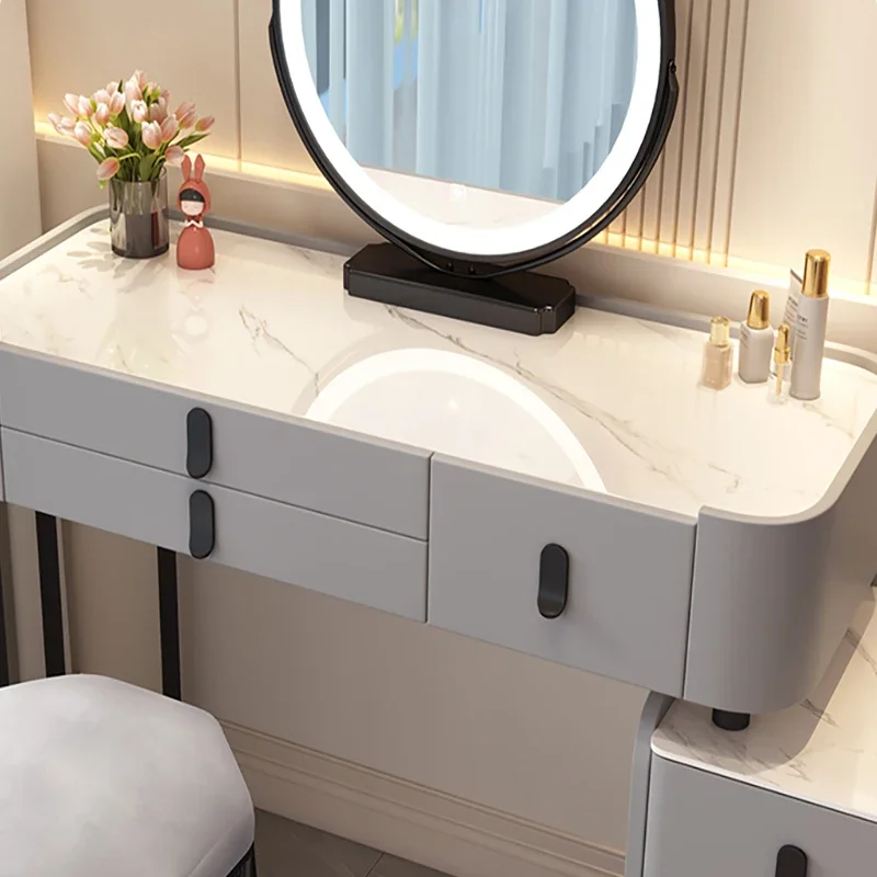 Bé Gái Châu Âu Bàn Trang Điểm Gương Ghế Salon Đèn LED Châu Âu Bàn Tủ Bảo Quản Đồ Dùng Nội Thất - Hình 3 Bé Gái Châu Âu Bàn Trang Điểm Gương Ghế Salon Đèn LED Châu Âu Bàn Tủ Bảo Quản Đồ Dùng Nội Thất - Hình 3