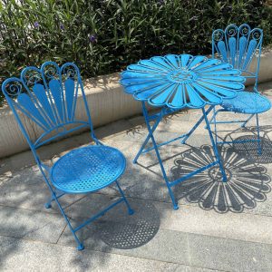 Bộ bàn ghế ăn ngoài trời bằng sắt rèn hiện đại quán cà phê quán trà sữa thời trang mini bộ hai ghế Bàn tròn nhỏ gia đình - Hình 4