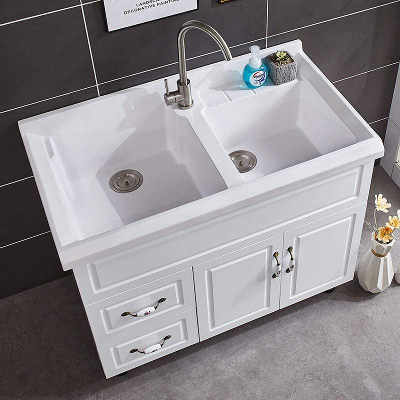 Bồn rửa mặt phòng tắm - Sự hoàn hảo giữa thiết kế và chức năng, giúp bạn sử dụng phòng tắm một cách tiện lợi và thoải mái hơn - Hình 4 Bồn rửa mặt phòng tắm - Sự hoàn hảo giữa thiết kế và chức năng, giúp bạn sử dụng phòng tắm một cách tiện lợi và thoải mái hơn - Hình 4