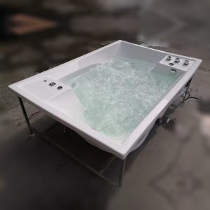 Bồn tắm nhúng nhà đôi bể sục vuông tắm hồ bơi nhiệt độ không đổi màu bóng đèn bong bóng Bồn tắm đa chức năng - Hình 4