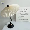 Đèn Bắc Âu Đèn Bàn LED Phòng Ngủ Phòng Khách Đầu Giường Retro Thanh Ăn Cà Phê Để Bàn Trang Trí Đèn Ngủ Để Bàn
