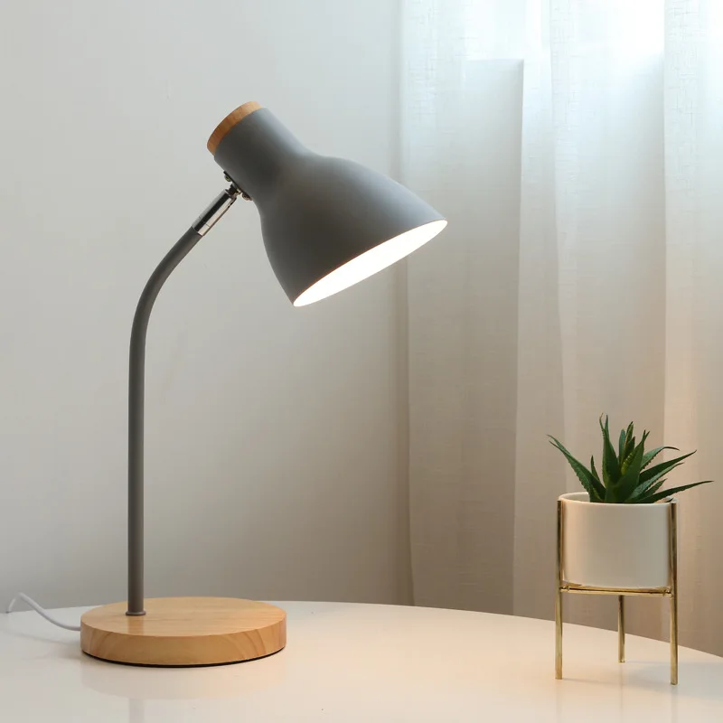 Đèn Bắc Âu Hiện Đại Đơn Giản Bằng Gỗ Để Bàn Phòng Ngủ Đèn Ngủ Sáng Tạo Bàn Đọc Sách Bảo Vệ Mắt Vòi Để Bàn - Hình 4 Đèn Bắc Âu Hiện Đại Đơn Giản Bằng Gỗ Để Bàn Phòng Ngủ Đèn Ngủ Sáng Tạo Bàn Đọc Sách Bảo Vệ Mắt Vòi Để Bàn - Hình 4