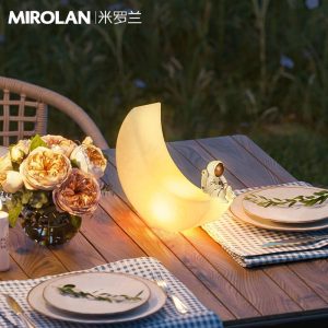 Đèn Bán buôn Ánh sáng sân vườn năng lượng mặt trời Ánh sáng không khí ngoài trời Sân thượng Sắp xếp vườn ngoài trời Chống thấm nước Ánh sáng mặt trăng Cắm trại ngoài trời - Hình 2