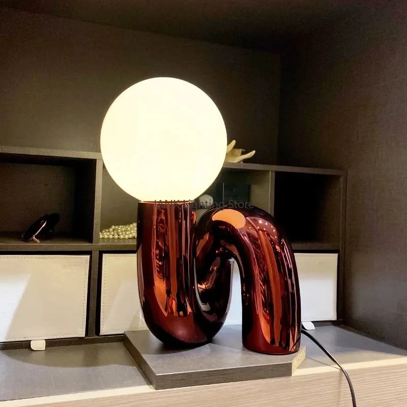Đèn Cao Cấp Thiết Kế Mẫu Mới Nhựa Đỏ Xanh Đèn LED Để Bàn Bóng Thủy Tinh Phòng Ngủ Đầu Giường Để Bàn Phòng Trẻ Em Đèn Trang Trí Đèn Cao Cấp Thiết Kế Mẫu Mới Nhựa Đỏ Xanh Đèn LED Để Bàn Bóng Thủy Tinh Phòng Ngủ Đầu Giường Để Bàn Phòng Trẻ Em Đèn Trang Trí