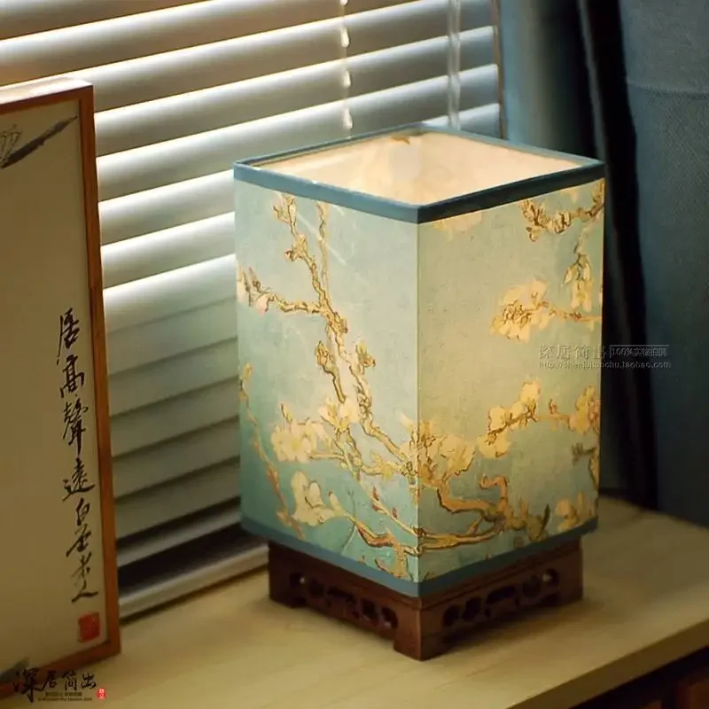 Đèn Nhật Bản Vuông Gỗ Chắc Chắn Đèn Bàn Trung Quốc Mới Retro Thiền Phòng Ngủ Đèn Ngủ Đèn Ngủ Ánh Sáng Ấm Áp Âm Trần LED - Hình 2 Đèn Nhật Bản Vuông Gỗ Chắc Chắn Đèn Bàn Trung Quốc Mới Retro Thiền Phòng Ngủ Đèn Ngủ Đèn Ngủ Ánh Sáng Ấm Áp Âm Trần LED - Hình 2