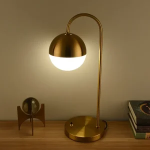 Đèn Sáng Tạo Bán Phòng Ngủ Khách Sạn Đầu Giường Đèn Bàn Bắc Âu Trang Trí Nhà Cửa Mini Đèn Ngủ LED Để Bàn Kim Loại đèn LED - Hình 4