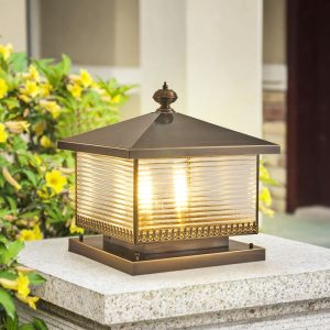 Đèn Tất cả Đèn trụ bằng đồng ngoài trời Đèn sân vườn chống nước biệt thự Đèn trụ cổng năng lượng mặt trời Đèn cổng kết nối với Đèn trụ hàng rào điện