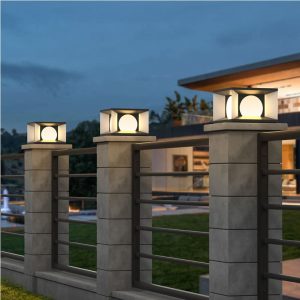 Đèn trụ cột năng lượng mặt trời Đèn tường hàng rào Đèn cổng trụ Đèn sân vườn biệt thự ngoài trời Đèn trụ cột năng lượng mặt trời Đèn sân vườn ngoài trời