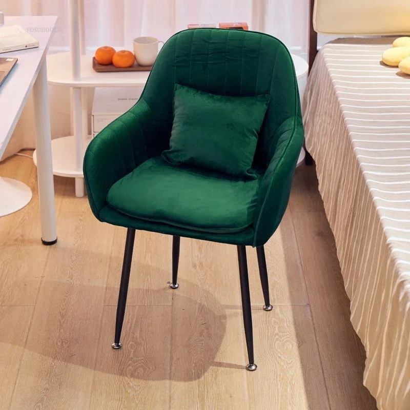 Ghế ăn Phong cách châu Âu Ghế ăn sang trọng Nội thất gia đình Văn phòng thông thường Ghế sofa khách sạn có tay vịn Ghế thay đồ phòng ngủ đơn giản - Hình 3 Ghế ăn Phong cách châu Âu Ghế ăn sang trọng Nội thất gia đình Văn phòng thông thường Ghế sofa khách sạn có tay vịn Ghế thay đồ phòng ngủ đơn giản - Hình 3