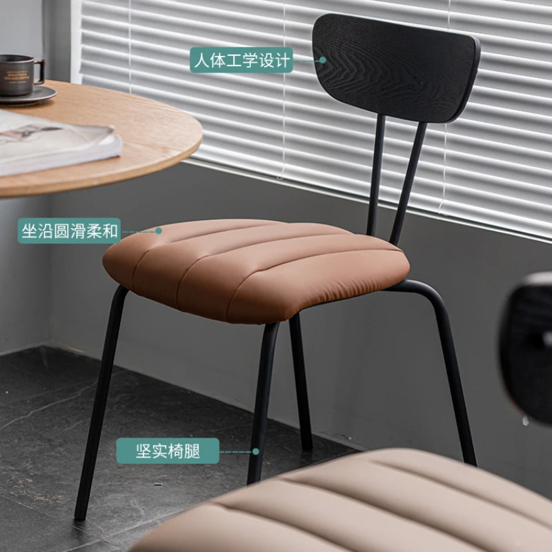Ghế ăn Phong cách châu Âu Giọng Ghế Ăn Re Bếp Dự Tiệc Thiết Kế Thanh Phân Da Bàn Trượt Patin Sillas Comedor Sedie Ban Công Nội Thất - Hình 4 Ghế ăn Phong cách châu Âu Giọng Ghế Ăn Re Bếp Dự Tiệc Thiết Kế Thanh Phân Da Bàn Trượt Patin Sillas Comedor Sedie Ban Công Nội Thất - Hình 4