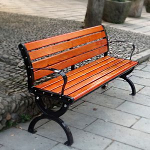 Ghế công viên băng ngoài trời tựa lưng Ghế gỗ rắn chống ăn mòn Ghế sắt rèn bảo vệ môi trường Ghế gỗ nhựa dài