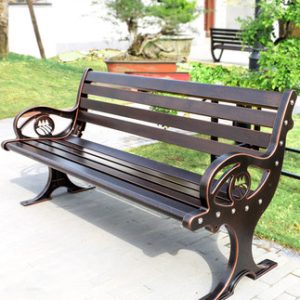 Ghế công viên ngoài trời băng nhôm đúc còn lại Ghế đẩu giải trí ba người ngồi ngoài trời cộng đồng ngoài trời dải dài Ghế băng sau