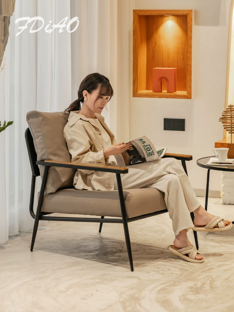 Ghế đơn ban công phòng khách sang trọng: Ghế giải trí và sofa đơn cafe ánh sáng hiện đại - Hình 3 Ghế đơn ban công phòng khách sang trọng: Ghế giải trí và sofa đơn cafe ánh sáng hiện đại - Hình 3