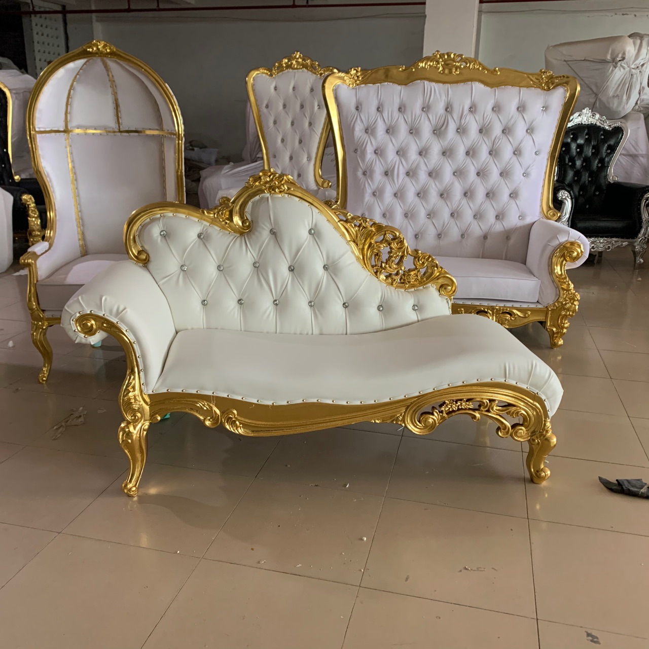 Ghế quý phi Các nhà sản xuất bán buôn ghế dài theo phong cách châu Âu, ghế sofa bằng gỗ chạm khắc, ghế tựa phòng ngủ, ghế dài, ghế dài làm đẹp - Hình 3 Ghế quý phi Các nhà sản xuất bán buôn ghế dài theo phong cách châu Âu, ghế sofa bằng gỗ chạm khắc, ghế tựa phòng ngủ, ghế dài, ghế dài làm đẹp - Hình 3