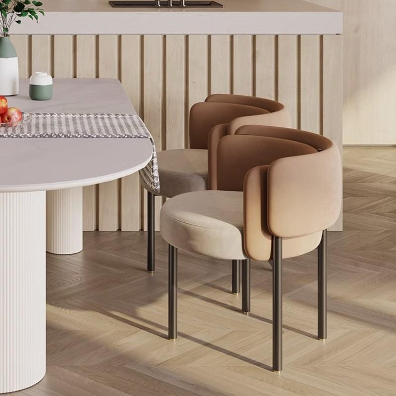 Ghế Tiếp Khách Tựa Lưng Kép Hình Cánh Bướm Ý Cao Cấp - Hình 3 Ghế Tiếp Khách Tựa Lưng Kép Hình Cánh Bướm Ý Cao Cấp - Hình 3