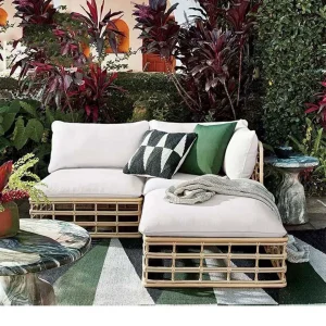 Sofa Mây Ngoài Trời: Chống Mưa, Chống Nắng và Nội Thất Căn Hộ Nhỏ