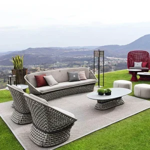 Sofa Ngoài Trời Sân Biệt Thự: Ban Công, Ghế Mây và Nội Thất Khu Giải Trí