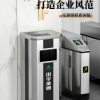 Thùng rác bằng thép không gỉ có nắp thương mại lớn dọc sảnh khách sạn lối vào thang máy ngoài trời nơi công cộng sức chứa lớn