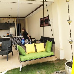 Xích đu Thiết kế hiện đại, sang trọng của xích đu sân vườn nhập khẩu